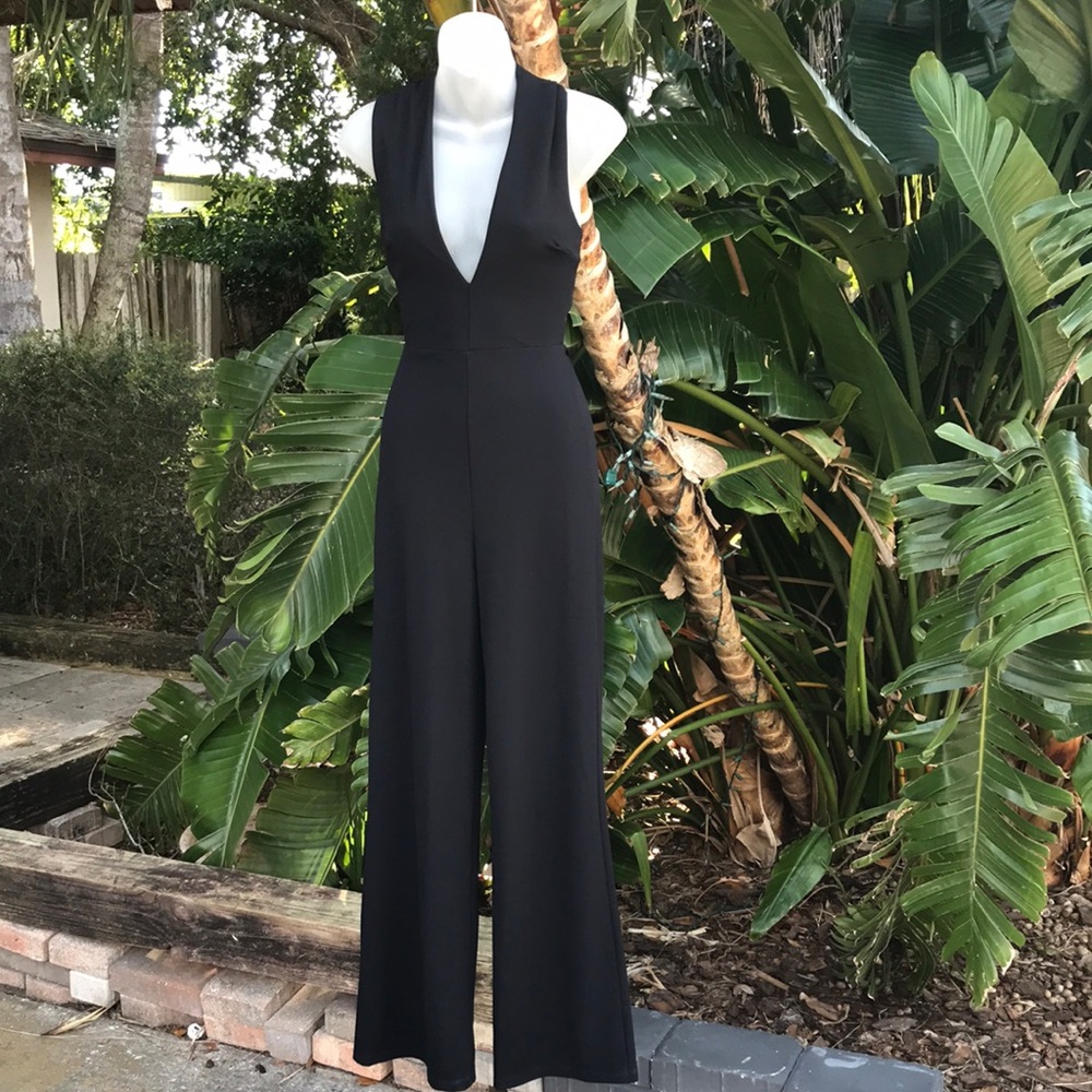 Lulu’s Deep Cut Jumpsuit
